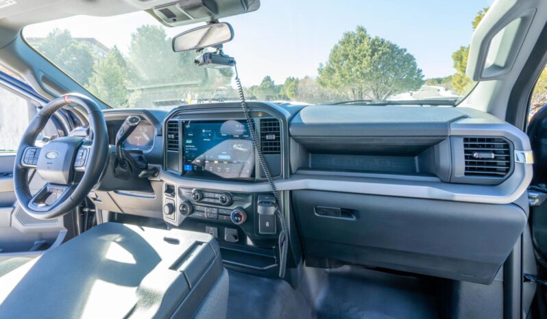 								2025 Ford F-150 XL 4×4 Supercharged full									