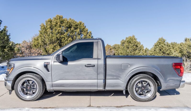 								2025 Ford F-150 XL 4×4 Supercharged full									