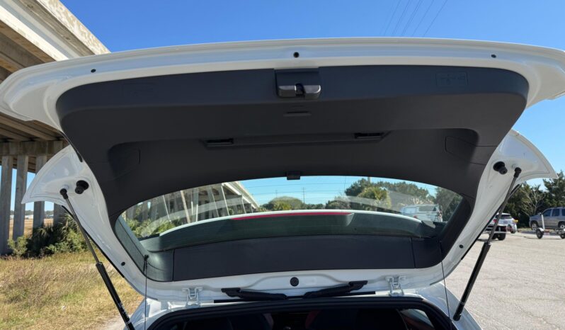 								2024 Volkswagen GTI 380 S hatchback full									