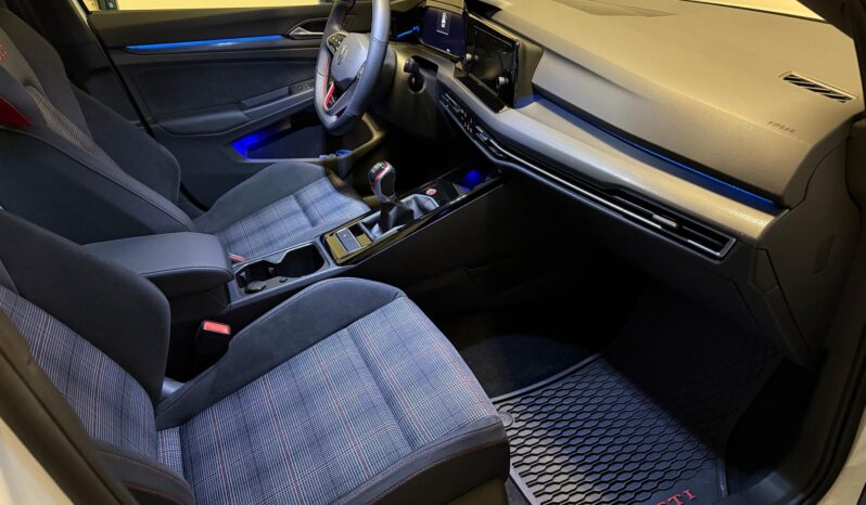 								2024 Volkswagen GTI 380 S hatchback full									