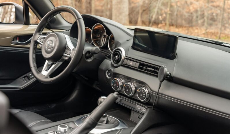 								2024 Mazda MX-5 Miata Grand Touring full									