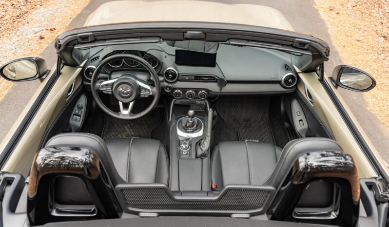 								2024 Mazda MX-5 Miata Grand Touring full									