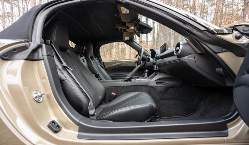 								2024 Mazda MX-5 Miata Grand Touring full									