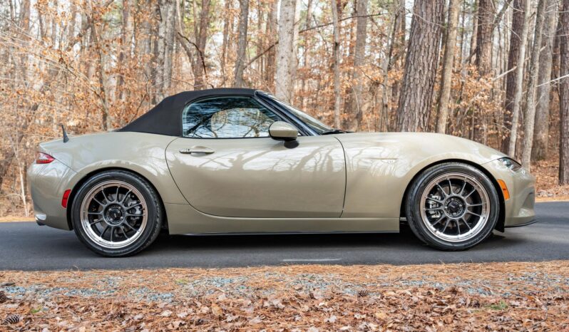 								2024 Mazda MX-5 Miata Grand Touring full									