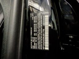 										2022 Porsche Macan AWD full									