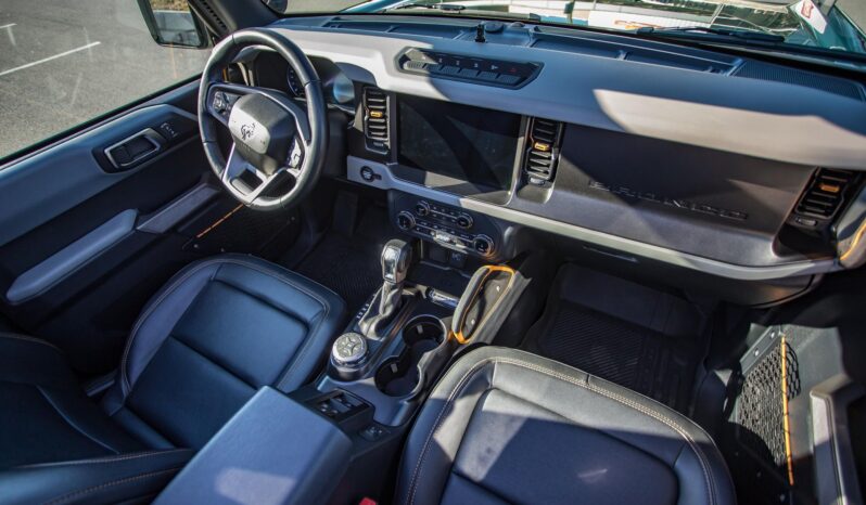 								2022 Ford Bronco Badlands full									