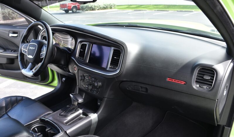 								2023 Dodge Charger SRT Hellcat Widebody Jailbreak 717-hp full									