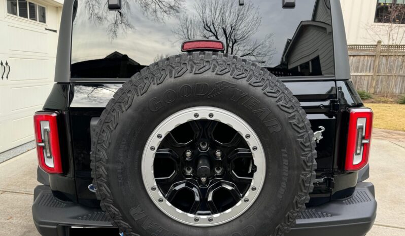 								2022 Ford Bronco Badlands 4WD full									