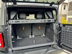 										2022 Ford Bronco Badlands 4WD full									