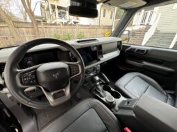 										2022 Ford Bronco Badlands 4WD full									