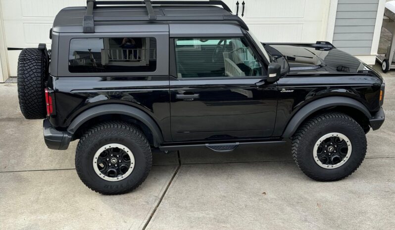 								2022 Ford Bronco Badlands 4WD full									