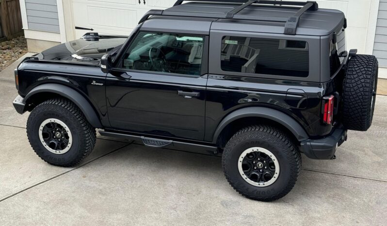 								2022 Ford Bronco Badlands 4WD full									