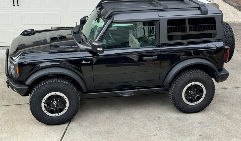 								2022 Ford Bronco Badlands 4WD full									