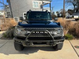 										2022 Ford Bronco Badlands 4WD full									