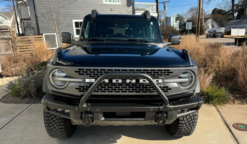 								2022 Ford Bronco Badlands 4WD full									