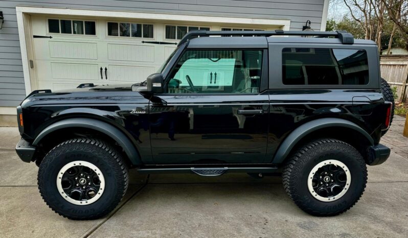 								2022 Ford Bronco Badlands 4WD full									