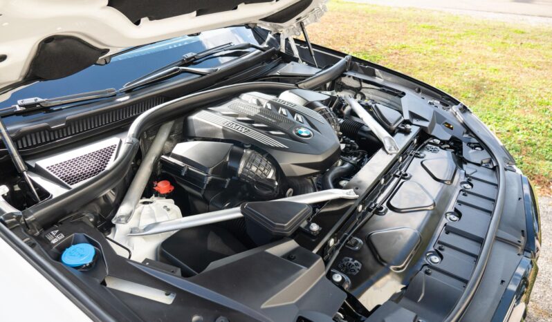 								2022 BMW X5 M50i 523-hp full									