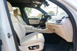 										2022 BMW X5 M50i 523-hp full									