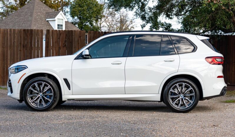 								2022 BMW X5 M50i 523-hp full									