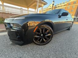 										2023 BMW 760i xDrive 536-hp Twin-Turbo full									