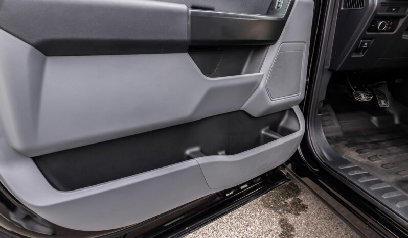 								2025 Ford F-150 Roush Nitemare 4×4 full									