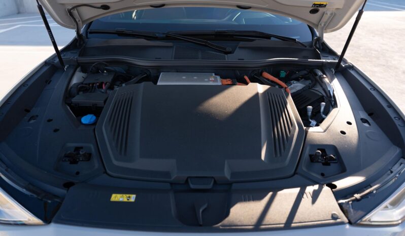 								2022 Audi e-tron Quattro Chronos Edition AWD full									