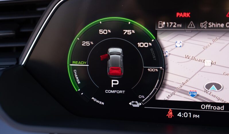 								2022 Audi e-tron Quattro Chronos Edition AWD full									