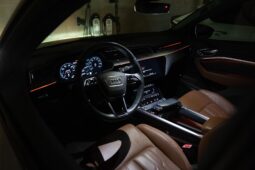 										2022 Audi e-tron Quattro Chronos Edition AWD full									