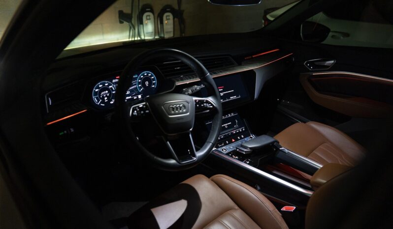 								2022 Audi e-tron Quattro Chronos Edition AWD full									