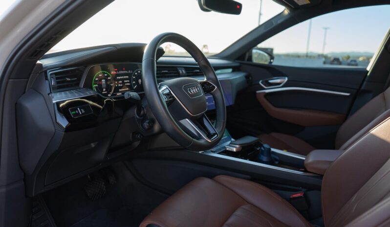 								2022 Audi e-tron Quattro Chronos Edition AWD full									