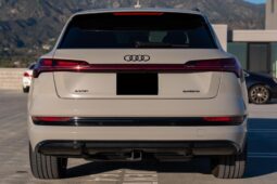 										2022 Audi e-tron Quattro Chronos Edition AWD full									