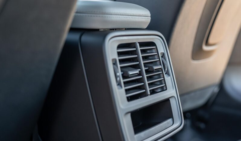 								2022 Porsche Taycan full									