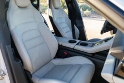 										2022 Porsche Taycan full									