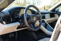 										2022 Porsche Taycan full									