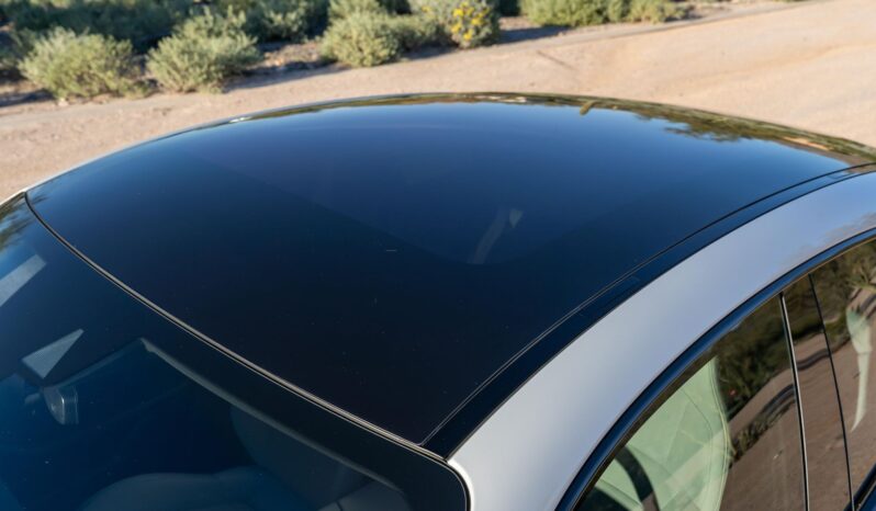 								2022 Porsche Taycan full									