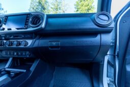 										2023 Toyota Tacoma Limited Double Cab 4×4 full									