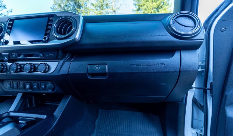 								2023 Toyota Tacoma Limited Double Cab 4×4 full									