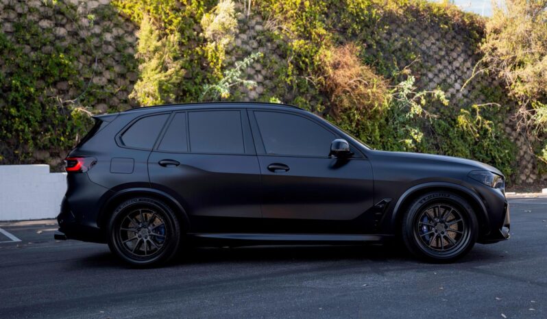 								2022 BMW X5 M Competition full									