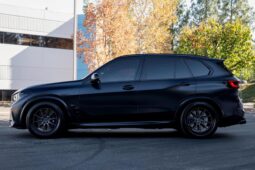 2022 BMW X5 M Competition full