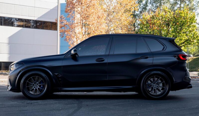 								2022 BMW X5 M Competition full									