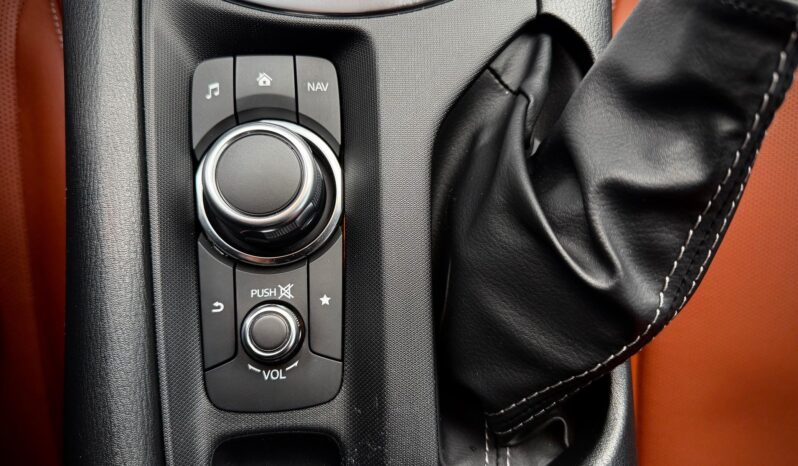 								2022 Mazda MX-5 Miata RF Grand Touring full									