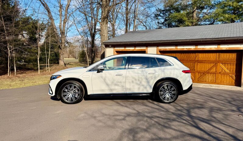 								2023 Mercedes-Benz EQS 580 4Matic SUV 536-hp full									