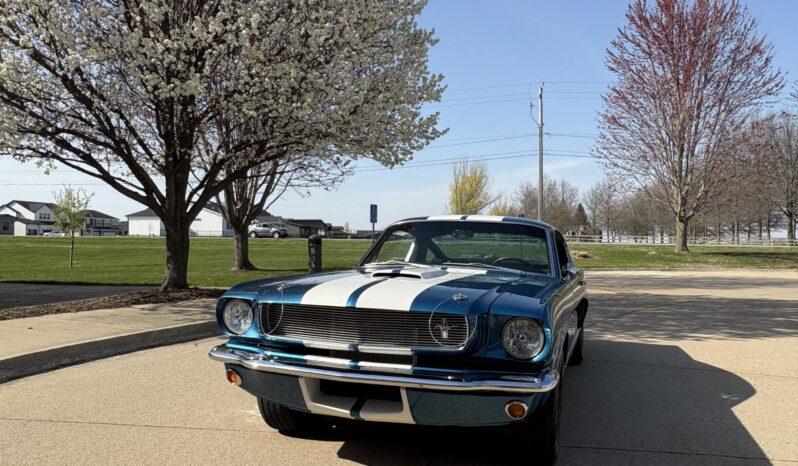 								1965 Ford Mustang Fastback 5-Speed full									