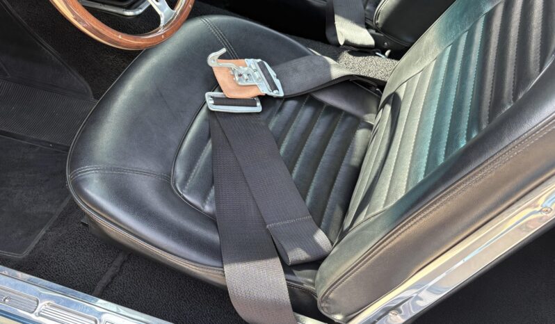 								1965 Ford Mustang Fastback 5-Speed full									