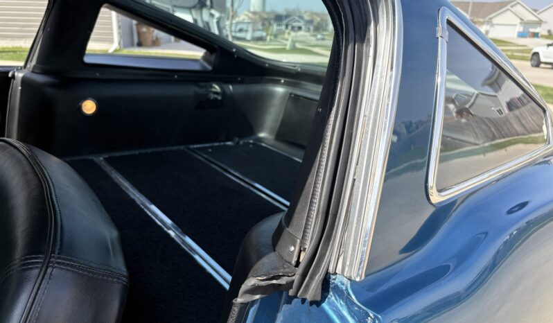 								1965 Ford Mustang Fastback 5-Speed full									