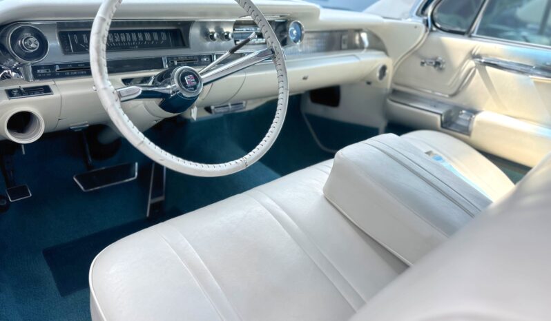 								1962 Cadillac Series 62 Convertible full									