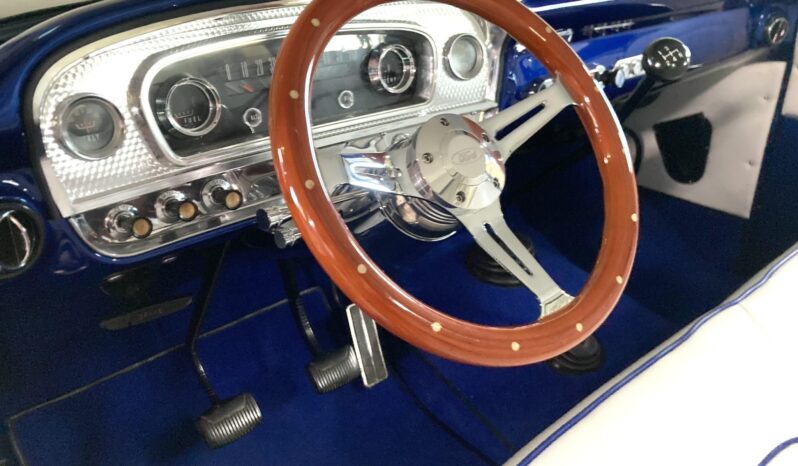 								1966 Ford F-100 Custom Cab 4×4 4-Speed full									