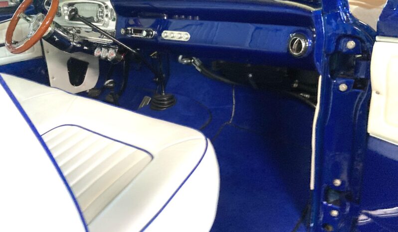 								1966 Ford F-100 Custom Cab 4×4 4-Speed full									