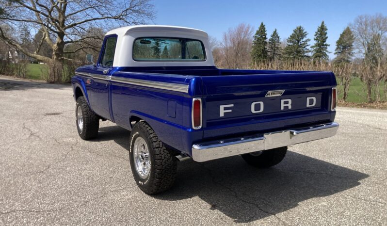 								1966 Ford F-100 Custom Cab 4×4 4-Speed full									