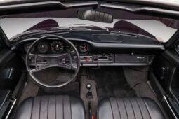 										1971 Porsche 911T Targa full									